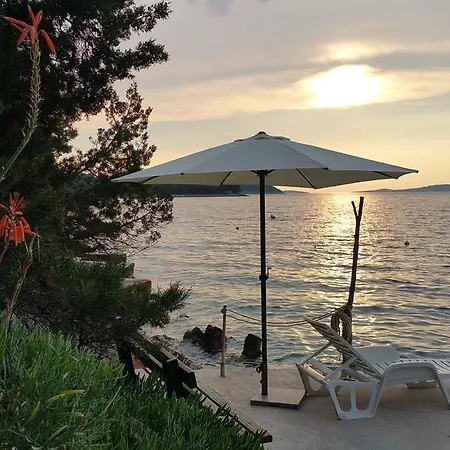 アパート Peggy マスリニカ